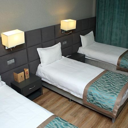 Golden Hotel Bisjkek Buitenkant foto