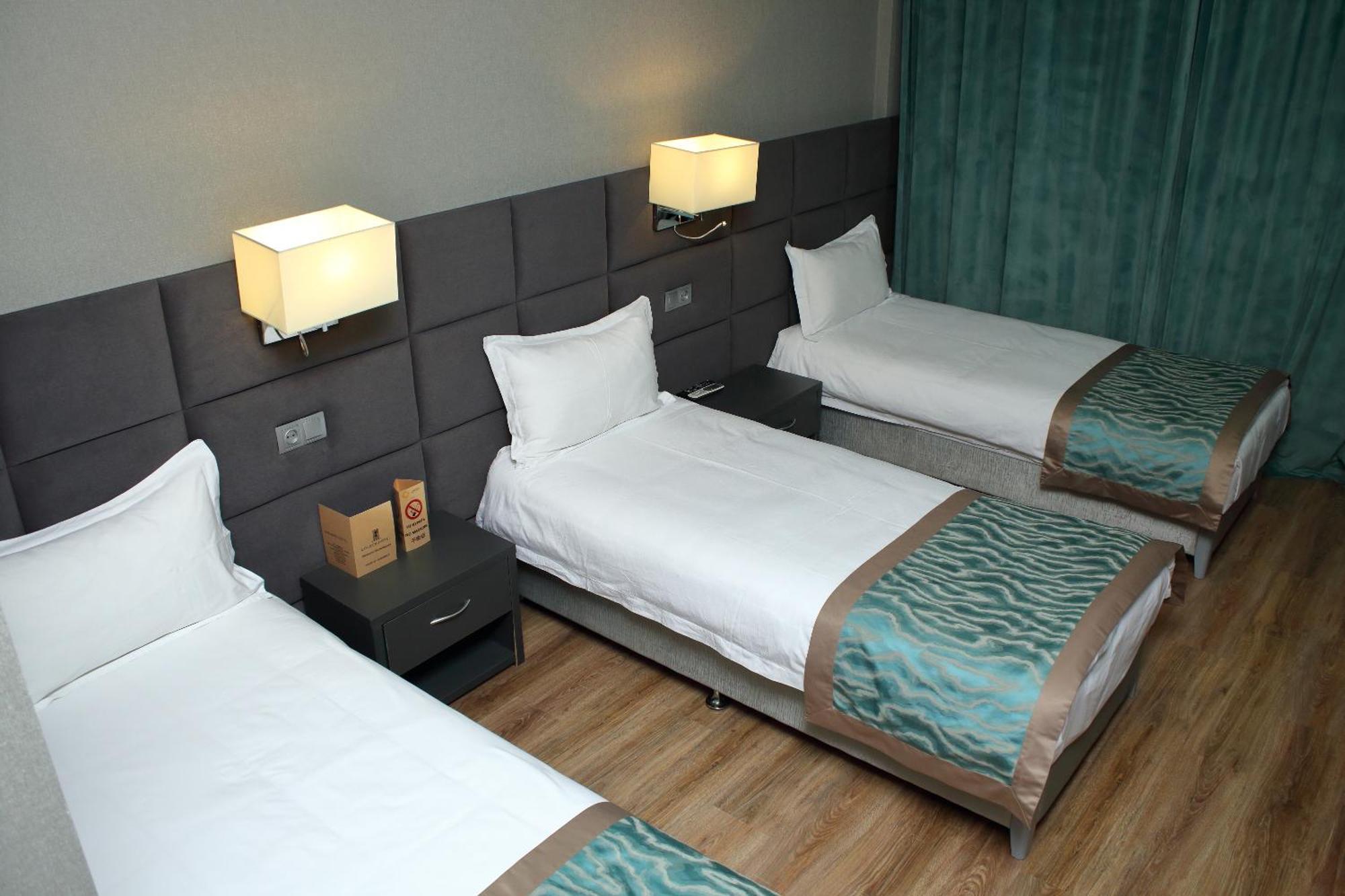 Golden Hotel Bisjkek Buitenkant foto